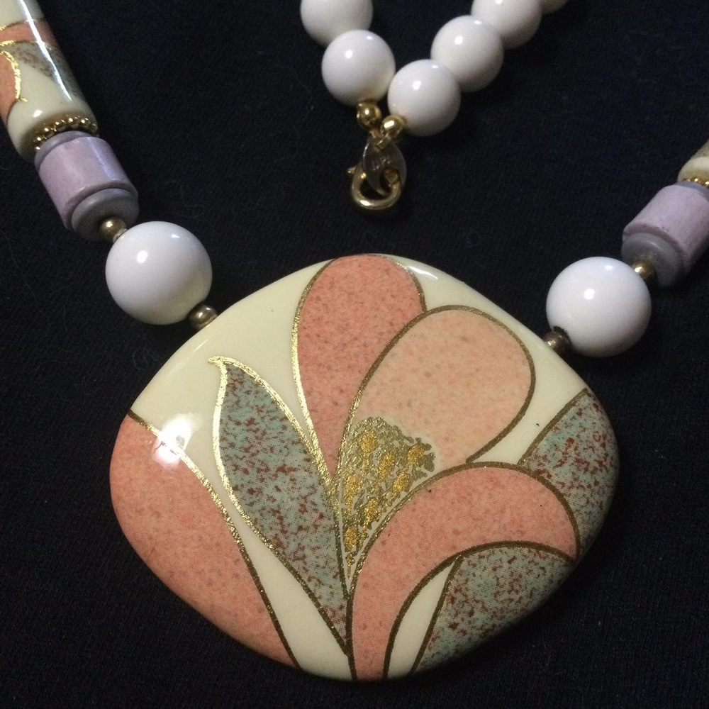 Elegant Multicolor Pendant Necklace